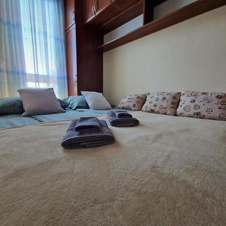 Appartement Casa Cristina à Pécs Extérieur photo