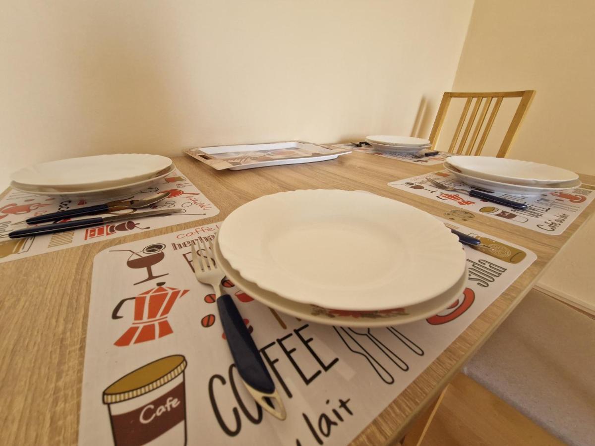 Appartement Casa Cristina à Pécs Extérieur photo